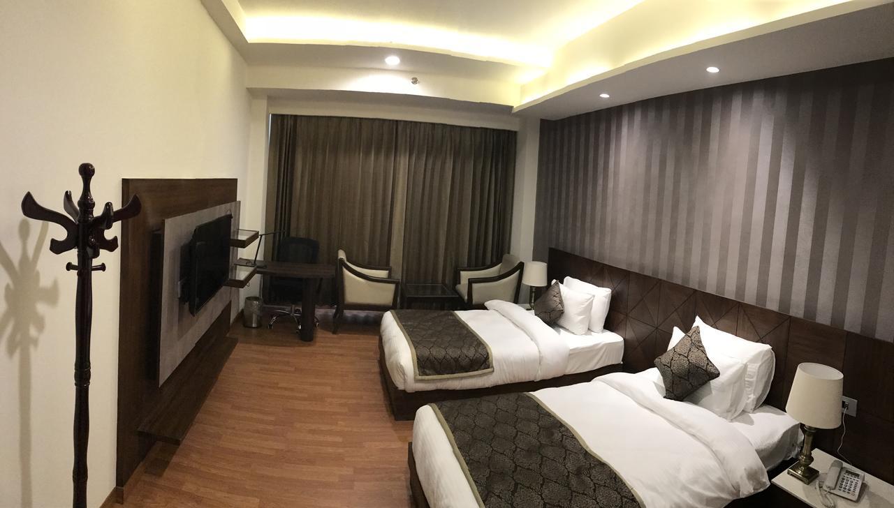 Hotel Imperia Suites Τζαλαντάρ Εξωτερικό φωτογραφία