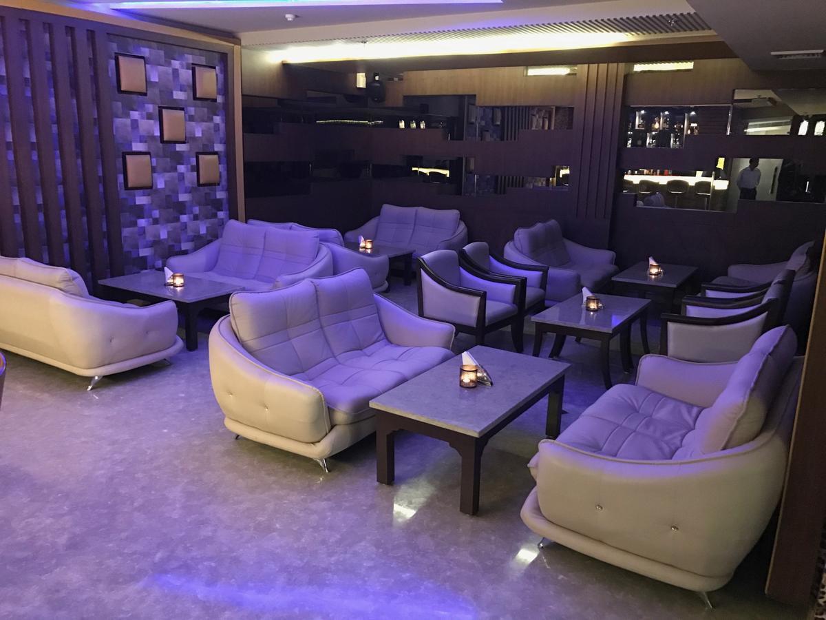 Hotel Imperia Suites Τζαλαντάρ Εξωτερικό φωτογραφία
